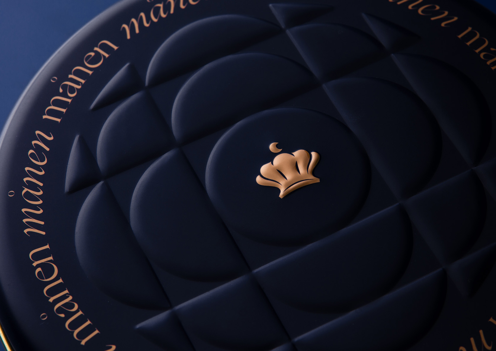 Månen Bakery | Branding, Packaging & Interior Design